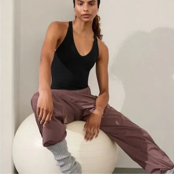 Athleta transcend bodysuit - Picture 3 of 8